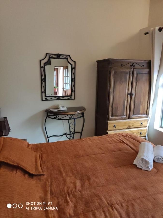 Hotel Santa Monica Potosí Zewnętrze zdjęcie