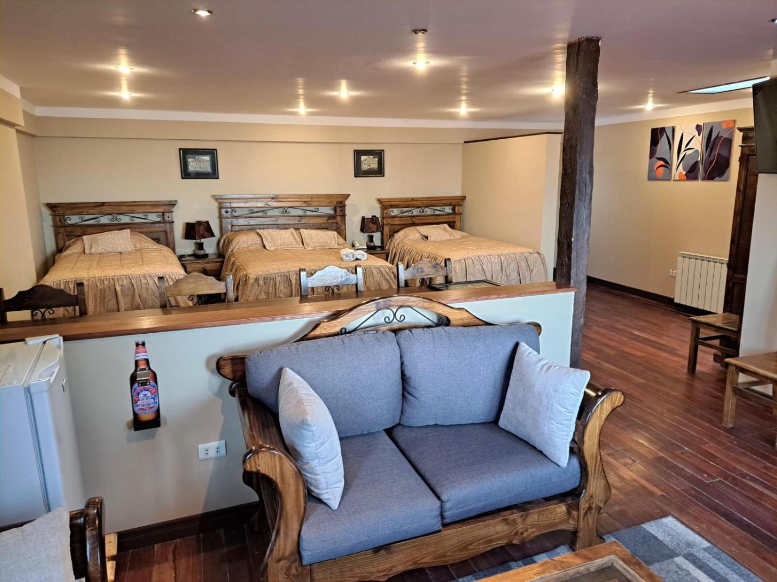 Hotel Santa Monica Potosí Zewnętrze zdjęcie